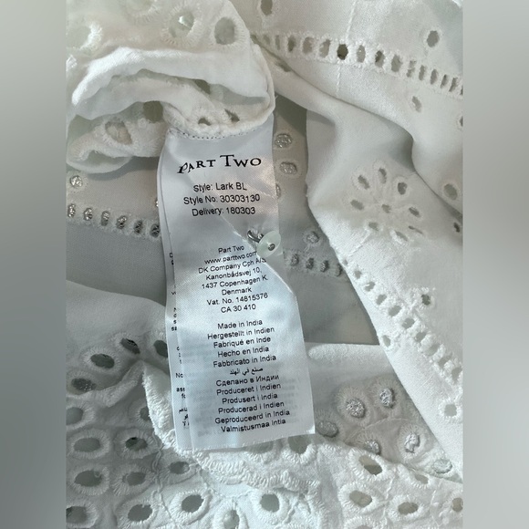 PART TWO ROMANCE BLOUSE - Picture 13 of 13